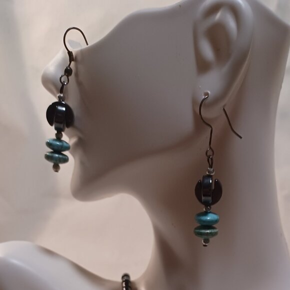 Hand Strung Beaded Necklace and Earring set - Picture 2 of 5